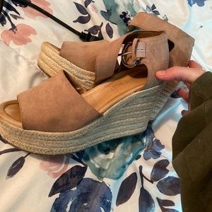 Ninewest blush wedges